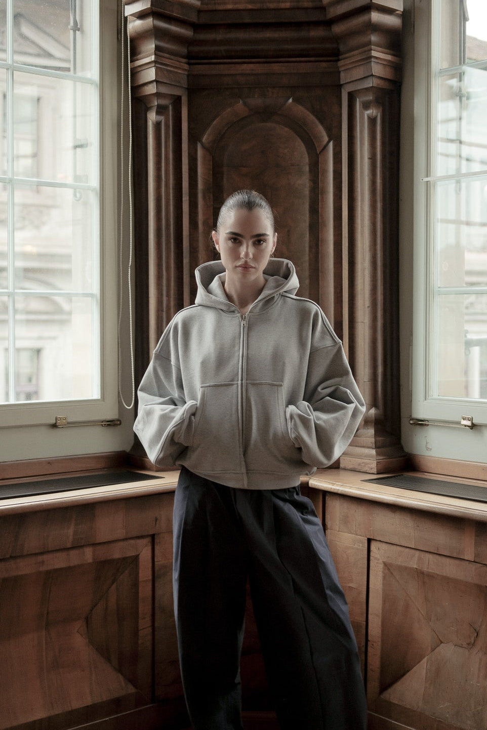 Adar Hoodie Grey