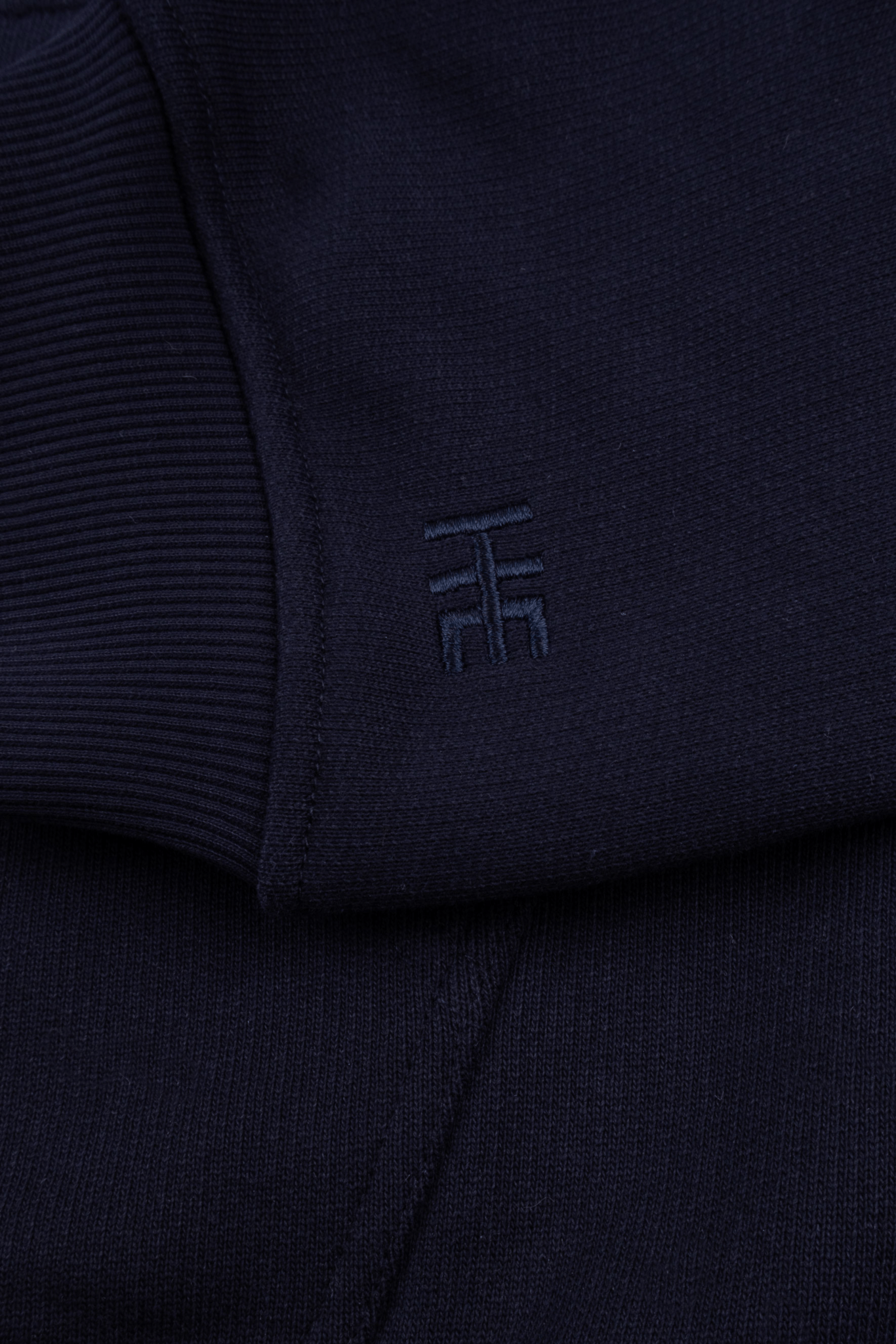 Boxy zip hoodie in heavyweight cotton with tonal wave stitch and double zipper